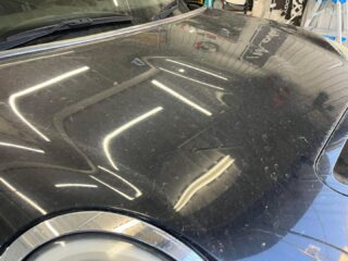 MINIクーパSのY様❣️
⁡
普段あまり洗車をせずに放置しててだいぶ汚れてきたからとご依頼頂きました😅
⁡
これはやり甲斐ありますね。
⁡
後はヘッドライトの黄ばみが気になるとの事で、こちらも研磨させて頂きます。
⁡
今後は綺麗を保ちたいからとモデスタD2コーティングを施工👍
⁡
ヘッドライトもクリアになり、こちらはヘッドライト専用コーティング剤にてコーティング。
⁡
見違えった愛車にY様にも大変ご満足頂けました🥺
⁡
Y様、この度はご依頼頂き有難う御座いました🙇‍♂️

#狛江市カーコーティング #ウインドフィルム施工専門店 #セダーブレイブ #東京都カーコーティング #cedarbrave #水道道路沿い #狛江市東和泉 #お気軽にお声掛けください #miniクーパ #miniクーパーs #ヘッドライト黄ばみ #ヘッドライト黄ばみ除去 #modesta #車検 #車検整備 #板金 #板金塗装