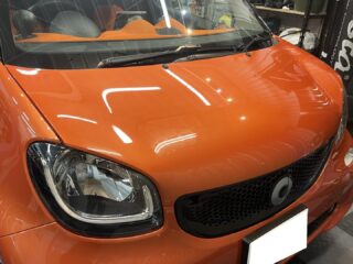 smartのY様❣️
⁡
最近購入されたがイマイチ艶が無いとの事でご依頼頂きました☺️
⁡
お車を拝見し、ボディー表面には洗車傷の様な物が無数に有り全体的に白ボケした感じになってました。
⁡
今回はモデスタD2コーティングを選んで頂き下地を整えて艶やかな仕上がりになりました✨
⁡
Y様、この度はご依頼頂き有難う御座いました。
またのご来店お待ちしております🙇

#狛江市カーコーティング #輸入車tvキャンセラー取付 #フロントウインドガラスペイントプロテクションフィルム #多摩地区車 #ウインドフィルム施工専門店 #ウインドガラス撥水 #多摩地区カーコーティング #横浜市カーコーティング #川崎市カーコーティング #セダーブレイブ #cedarbrave #Smart #スマート #ベンツスマート #車検 #板金 #板金塗装🚗 #狛江市東和泉