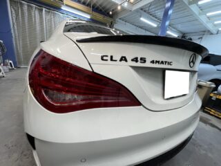 ベンツCLA45のY様❣️
⁡
新しく購入され長く乗りたいからとコーティング施工ご依頼頂きました🥺
⁡
洗車傷などによるボディー表面のくすみなどを研磨にて取り除き、仕上げはモデスタD2コーティングで完成👍
⁡
Y様にもとてもご満足頂き感謝しております。
⁡
Y様、この度はご依頼頂き有難う御座いました。
またメンテナンスなどのご入庫お待ちしております🙇‍♀️

#中古車納車磨き #狛江市カーコーティング #ウインドフィルム施工専門店 #安値の凹み修理 #リンテックフィルム #多摩地区カーコーティング #ウインドフィルム貼り替え #業販もご相談ください #セダーブレイブ #東京都カーコーティング #cedarbrave #benzcla45 #BENZCLA45 #benzcla45amg #modesta #狛江市 #狛江市東和泉 #水道道路 #水道道路沿い #車検 #車検整備 #板金 #板金塗装 #板金塗装🚗