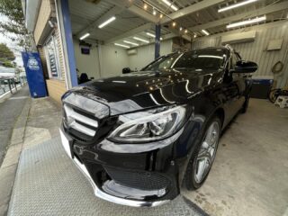 ベンツC180のY様❣️
⁡
暫く何もしてこなかった愛車を綺麗にリフレッシュさせたいとご相談頂きご入庫されました。
⁡
雨ざらしされたボディーはシミや水垢、小傷も多数で白ボケしくすんでましたが下地処理＆研磨で復活👍
⁡
最後にモデスタD2コーティングで撥水保護致しました。
⁡
Y様、この度はご依頼頂き有難う御座いました🙇‍♂️

#中古車納車磨き #狛江市カーコーティング #ウインドフィルム施工専門店 #安値の凹み修理 #リンテックフィルム #多摩地区カーコーティング #ウインドフィルム貼り替え #業販もご相談ください #セダーブレイブ #cedarbrave #東京都カーコーティング #benzc180 #BenzC180 #modesta #車検 #車検整備 #板金 #板金塗装 #板金塗装🚗 #狛江市東和泉 #水道道路 #水道道路沿い